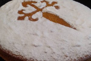 tarta-santiago-jugosa.jpg